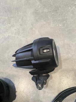 Přídavné světlomety BMW z GS 1250 - 6