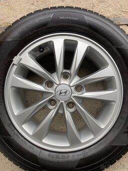 Alu Hyundai i30,letni 195/65 15 velmi pěkné - 6