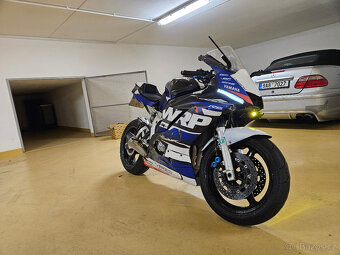 Yamaha R6 2002 - 6