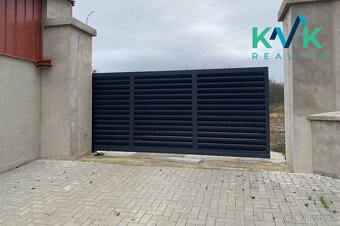 Pronájem hal pro skladovací či výrobní účely, u dálnice D6, - 6