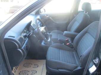 Škoda Octavia 1.6i Combi - 6
