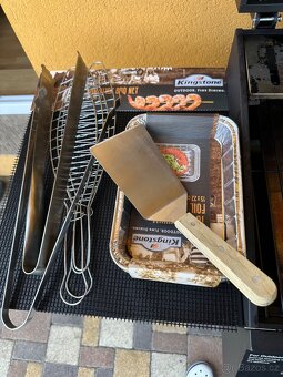 Plynový zahradní gril v TOP stavu - 6