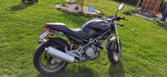 Ducati Monster Dark 600 - 6