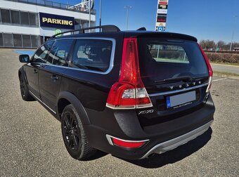 VOLVO XC70 2.4D 133KW 5 VÁLEC 1 MAJITEL AUTOMAT 4x4 XENON - 6