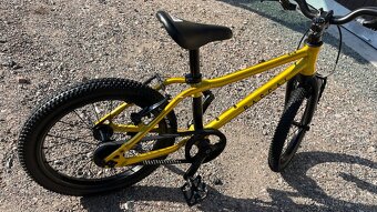 RASCAL 16 GOLD-zlatá perleť,dětské kolo velikost 16,TOP STAV - 6