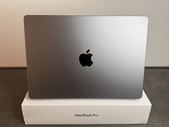MacBook Pro 14'' 2021 / M1 Pro / 16GB / 512GB SSD / DPH - 6