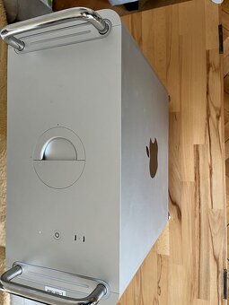 Apple Mac Pro 2019 | 2× Radeon Pro Vega II - 6