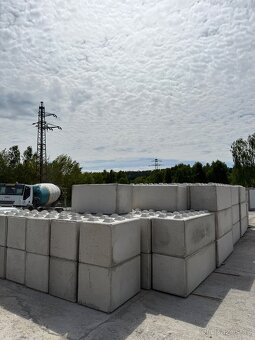 Betonové bloky - různé velikosti - 6