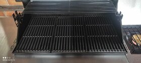 Plynový gril CHAR-BROIL 4400S - 6