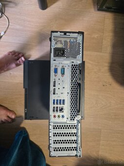 LENOVO THINK CENTRE M 800 - 6
