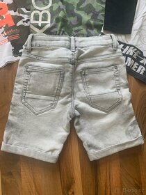 Kraťasy + 3 ks triček vel.134 - 6