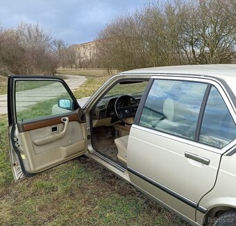 BMW E23 728i - původ ČSSR - 6