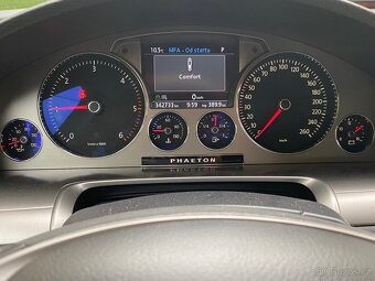 Volkswagen Pheton 3.0tdi Long GP3 - 6