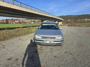 Volkswagen Golf IV 1.4 16v - 6