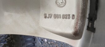 Alu kola 5x100 r17 orig.Škoda s pneu 205/40R17 Pirelli - 6