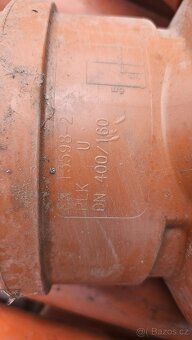 Prodam 3x Dno šachtové Pipelife KGSGR400 DW 3× DN 160 - 6