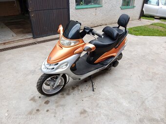 Prodám skutr 125 ccm - 6