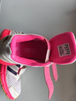 Adidas, Nike - 6