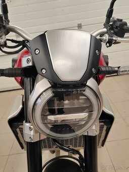 Honda CB1000R - 6