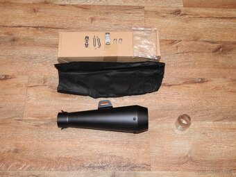Laděný výfuk celonerezový černý mat. Nový - 6