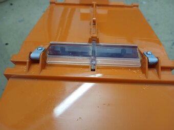 Bruder popelářské auto - 6