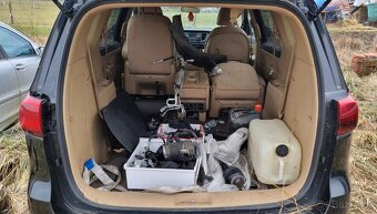 Kia sedona carnival 2016- - 6