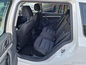 Škoda Octavia 2 Combi 2,0TDI 103KW DSG ELEGANCE TAŽNÉ - 6