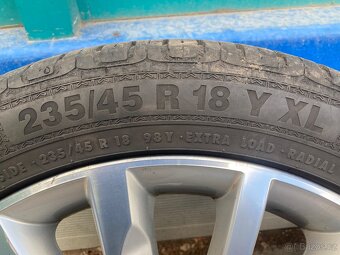 Prodám originál ALU R18 . 5x112 rozteč ( letní pneu ) - 6