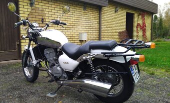 Jawa 650 classic - 6