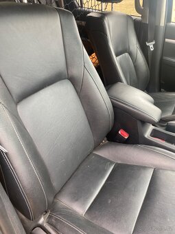Prodám Toyota Hilux 2,8 - 6