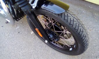 Royal Enfield Interceptor 650 Twin - 6