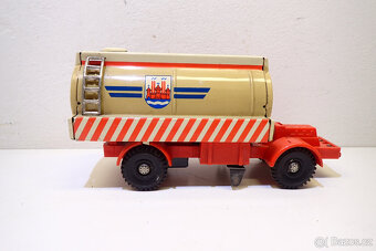 Cisterna s poklopem -na setrvačník - staré Hračky  - 6