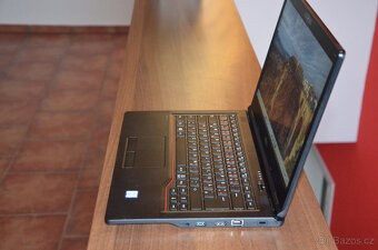 Fujitsu Lifebook E549 i5/16GB/SSD 256GB/záruka - 6