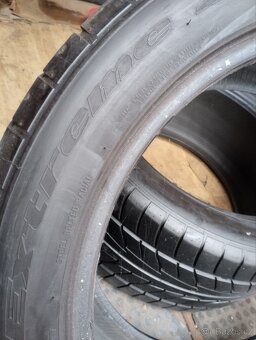 Pneu 275/40 r18 - 6