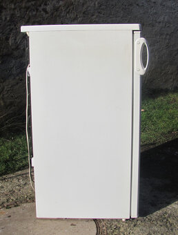 CHLADNIČKA S MRAZNIČKOU ELECTROLUX - A+ - 127cm - 6