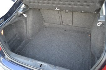 Š.Octavia II 1.9 TDi 77kw, Elegance, ESP, 6x airbag, Tažné, - 6