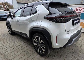 Toyota Yaris Cross 1.5-HYBRID-AUTOMAT-ZÁRUKA - 6