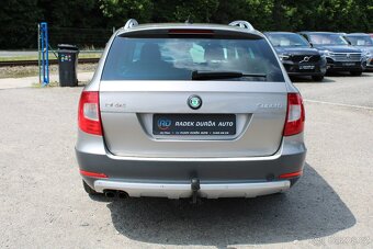 Škoda Superb 2,0 TDI SCOUT,4X4,AT,ELEGANCE,2012 - 6