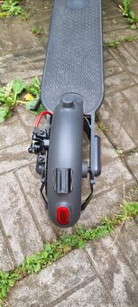 Xiaomi Mi Electric Scooter Pro - 6