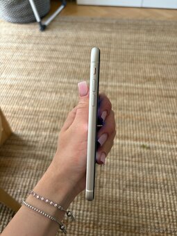 iPhone 11 bily 128 gb - 6