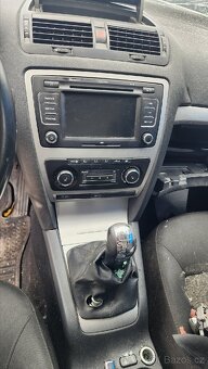 Škoda Octavia II combi 1.9TDi náhradní díly - 6