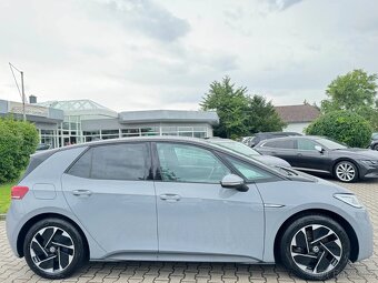 Volkswagen ID.3 Peroformance 150kw,matrix,kamera,keyless,TČ - 6