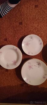 Porcelánový jídelní set - 6