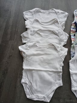 Body krátký rukáv vel.68 - 6