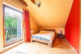 Rodinný dům 4+kk, s terasou, garáže a saunou v rekreační lok - 6