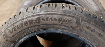 Zimní pneumatiky Goodyear 225/55 R17C 7,50mm DOT 2023 - 6