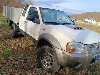 Nissan NP 300 sklápěč 4x4 - 6