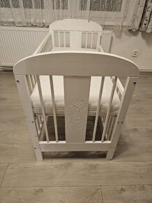 Dětská postýlka Puppolina žirafa a příslušenství - 6