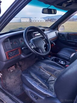 Jeep Grand Cherokee ZJ 4.0 - 6