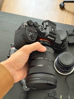 Sony a7rV + komplet prislusenstvo - 6